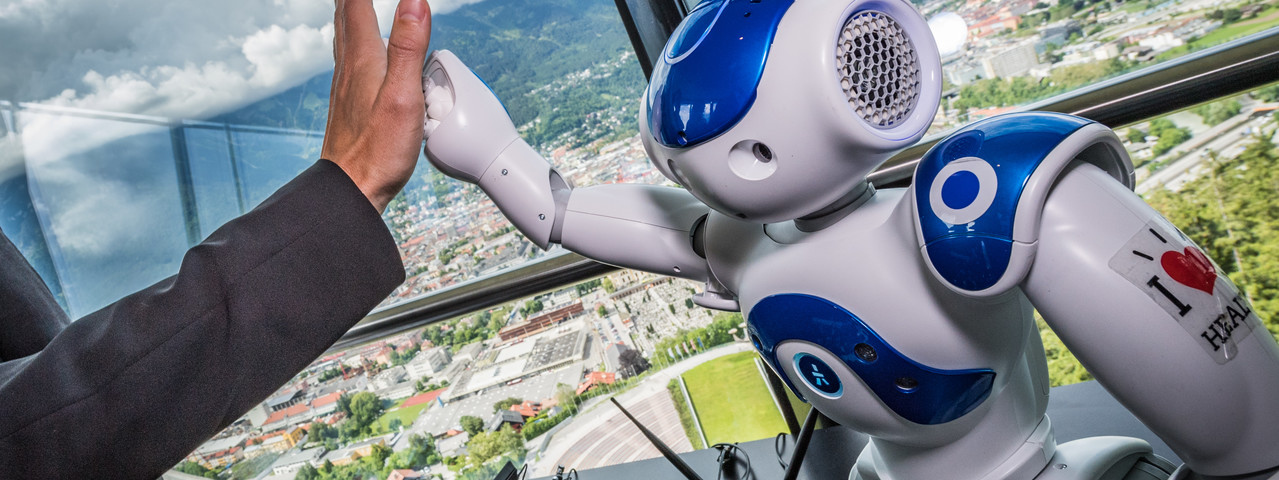 AI Unternehmen und Wachstum: aws startet neue Frderung zu Knstlicher  Intelligenz | datahub.tirol